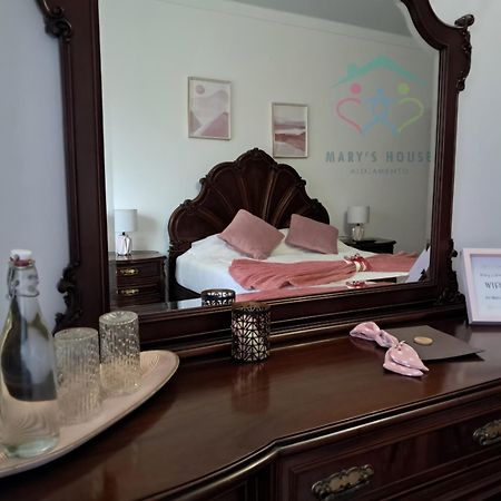 ホテル Mary'S House カンタニェデ エクステリア 写真